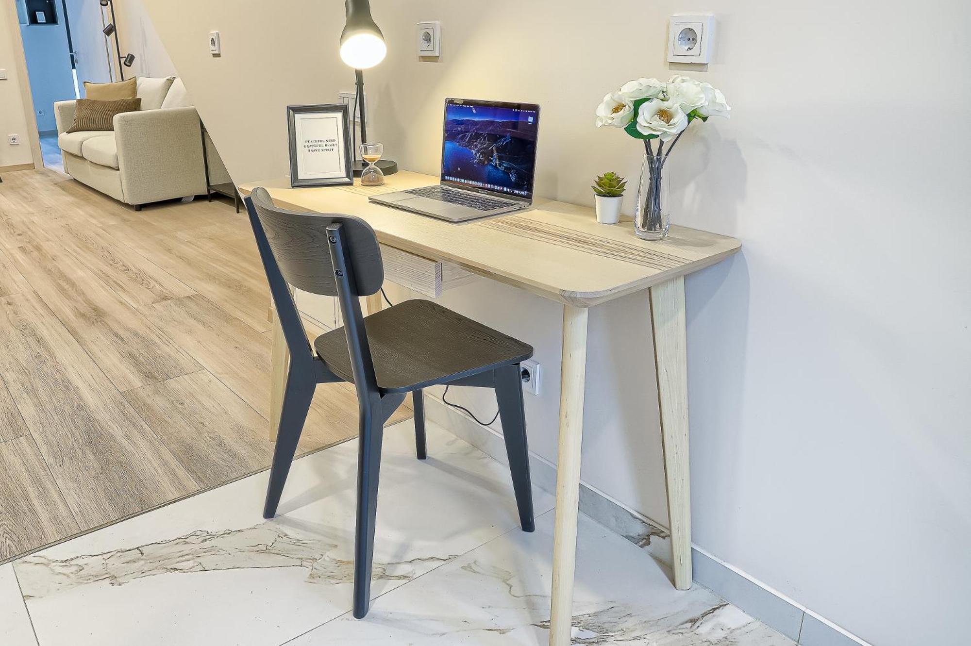 Business-Class Apartments 1 X Free Parking X Self Check In 24X7 ヴィリニュス エクステリア 写真